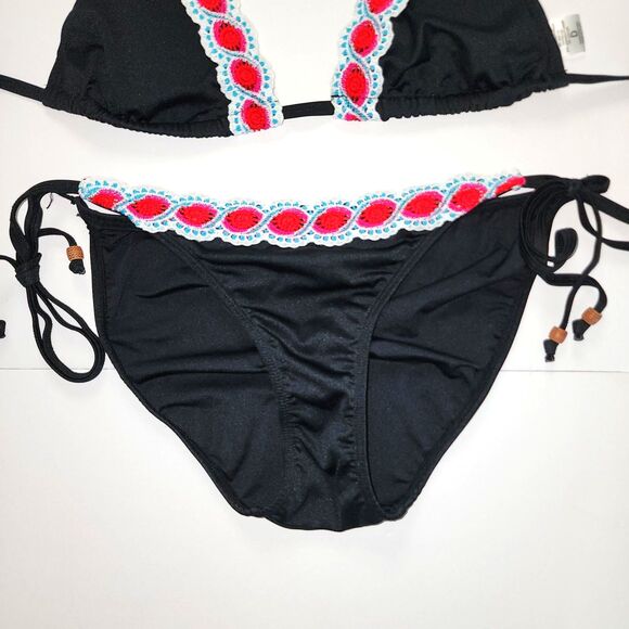 Venus Black Embroidered Triangle Bikini Set - Picture 4 of 9